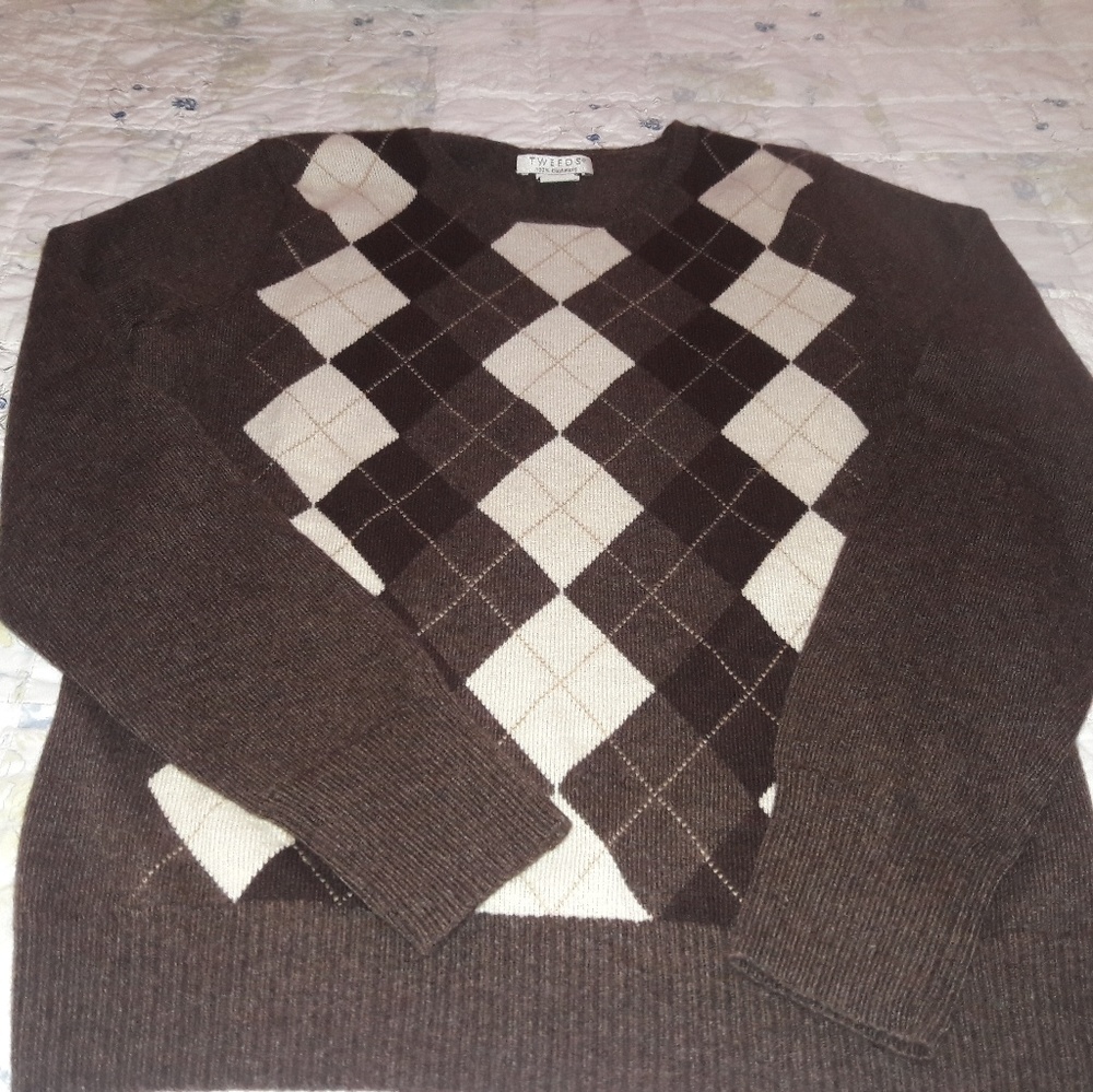 Sweater - Picture 2 of 2